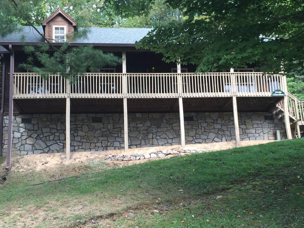 Highland Hills Motel & Cabins Boone Bilik gambar