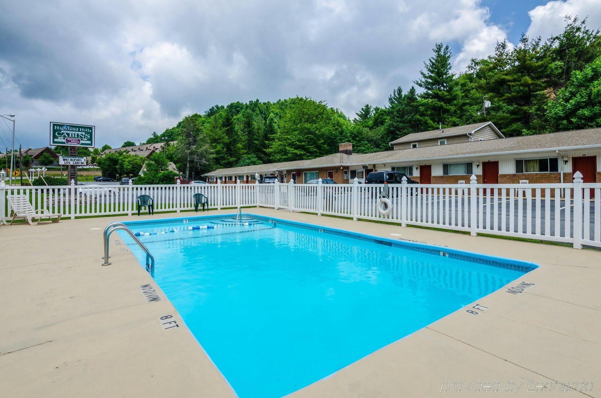 Highland Hills Motel & Cabins Boone Luaran gambar