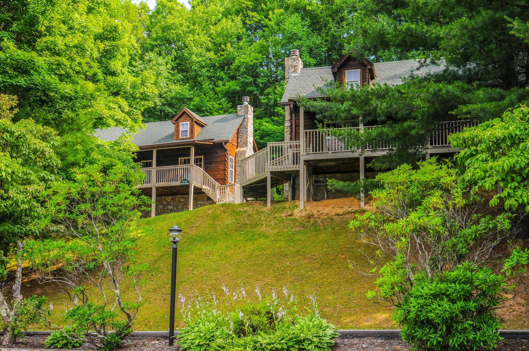 Highland Hills Motel & Cabins Boone Luaran gambar